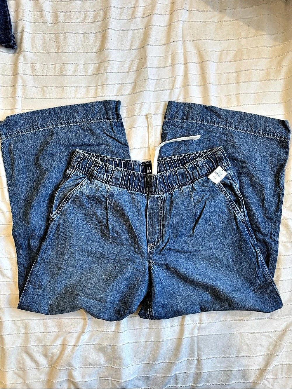 Gap Denim Pull on Jeans